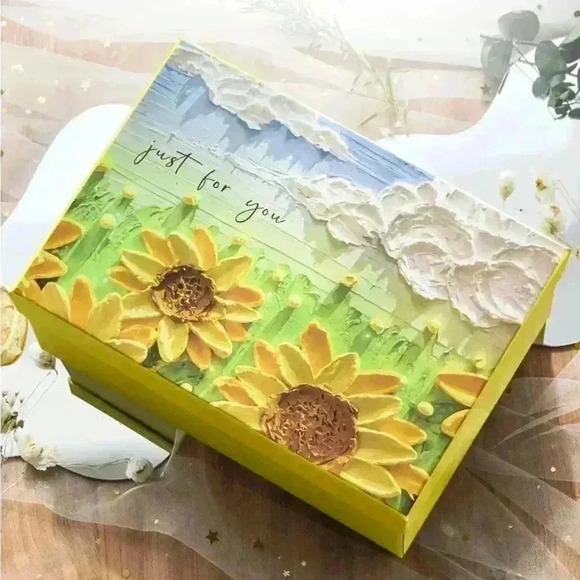 Customize Your Own Gift Box 🎁 - Picture 2 of 4